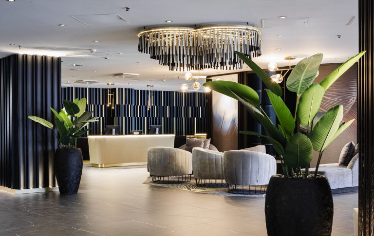 Hotel lobby at Crowne Plaza Helsinki – Hesperia